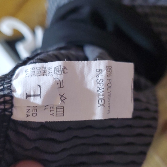 Scrunched butt leggings - Picture 4 of 5